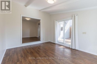 30 WALNUT STREET St. Catharines (Secord Woods) Ontario photo 13