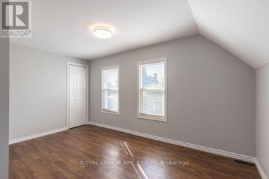 30 WALNUT STREET St. Catharines (Secord Woods) Ontario photo 17