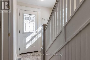 30 WALNUT STREET St. Catharines (Secord Woods) Ontario photo 3