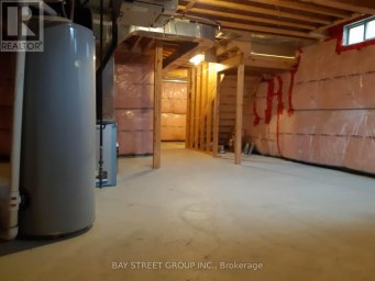8088 BLUE ASH LANE Niagara Falls (Brown) Ontario photo 24