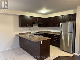 8088 BLUE ASH LANE Niagara Falls (Brown) Ontario photo 6