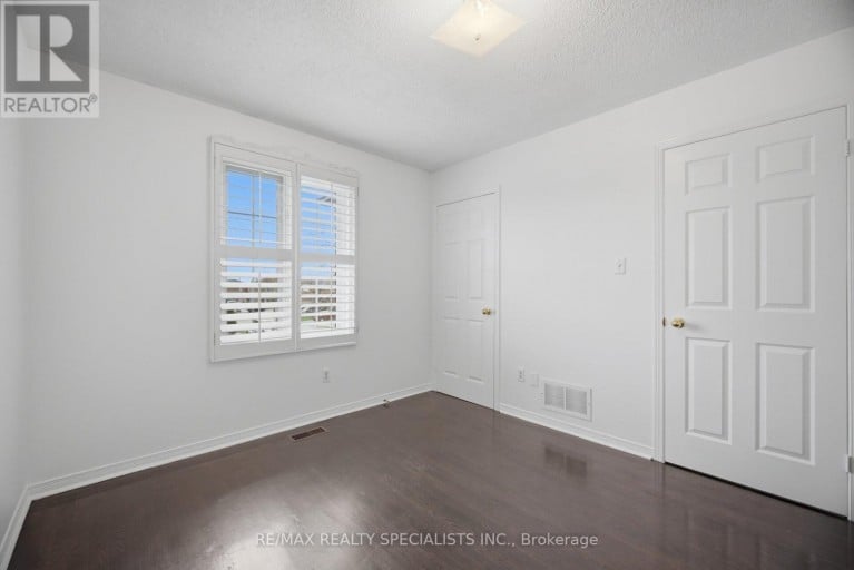 64 DOLPHIN SONG CRESCENT, Brampton (Sandringham-Wellington), Ontario, L6R2A7