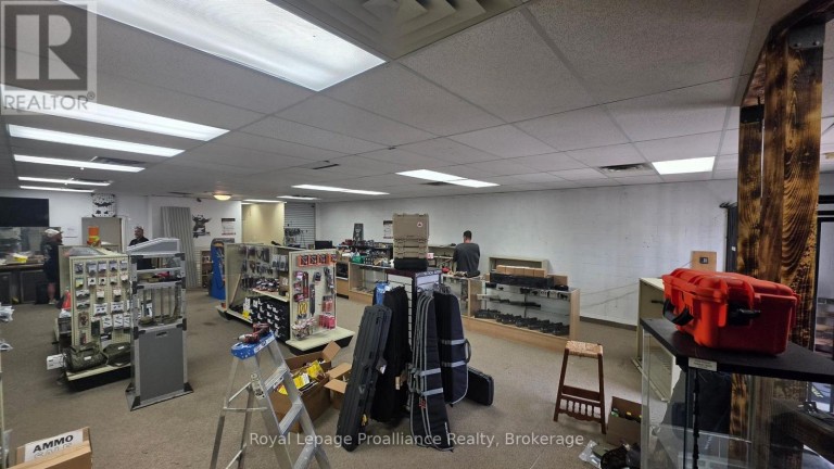 H - 444 DUNDAS STREET E, Belleville (Belleville Ward), Ontario, K8N1E9