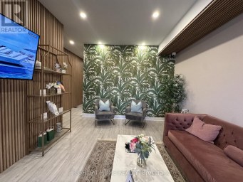 ROOM 2 - 1639 EGLINTON AVENUE W Toronto (Oakwood Village) Ontario photo 2