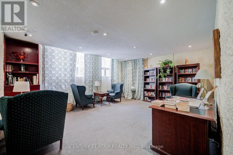 303 - 1360 YORK MILLS ROAD, Toronto (Parkwoods-Donalda), Ontario, M3A2A2