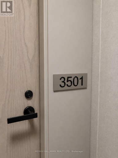 3501 - 8 INTERCHANGE WAY, Vaughan (Vaughan Corporate Centre), Ontario, L4K0R2