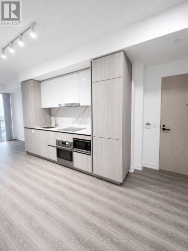 3501 - 8 INTERCHANGE WAY, Vaughan (Vaughan Corporate Centre), Ontario, L4K0R2