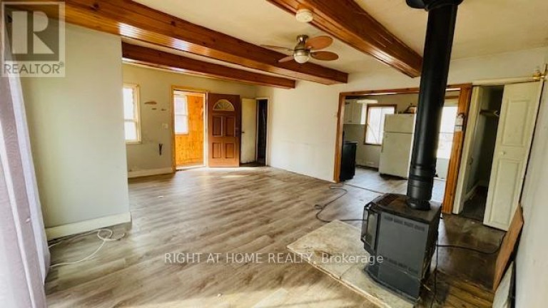 26 GEORGE AVENUE, Wasaga Beach, Ontario, L9Z2X9