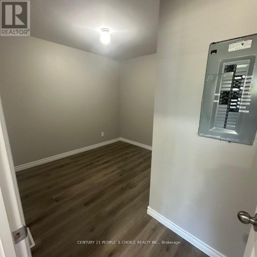 UNIT 1 - 199 AVONDALE BOULEVARD, Brampton (Avondale), Ontario, L6T1J1