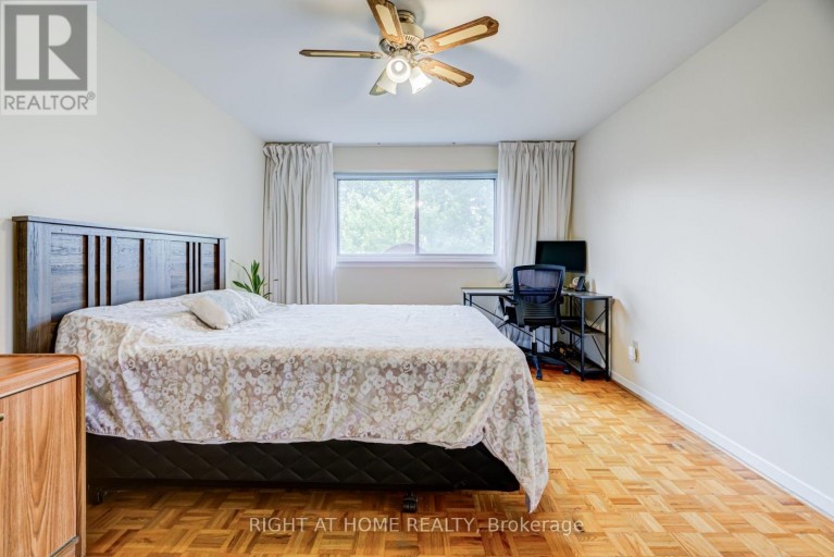 20 ZEALAND ROAD, Toronto (Willowridge-Martingrove-Richview), Ontario, M9R3W4