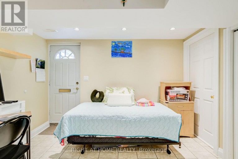 20 ZEALAND ROAD, Toronto (Willowridge-Martingrove-Richview), Ontario, M9R3W4