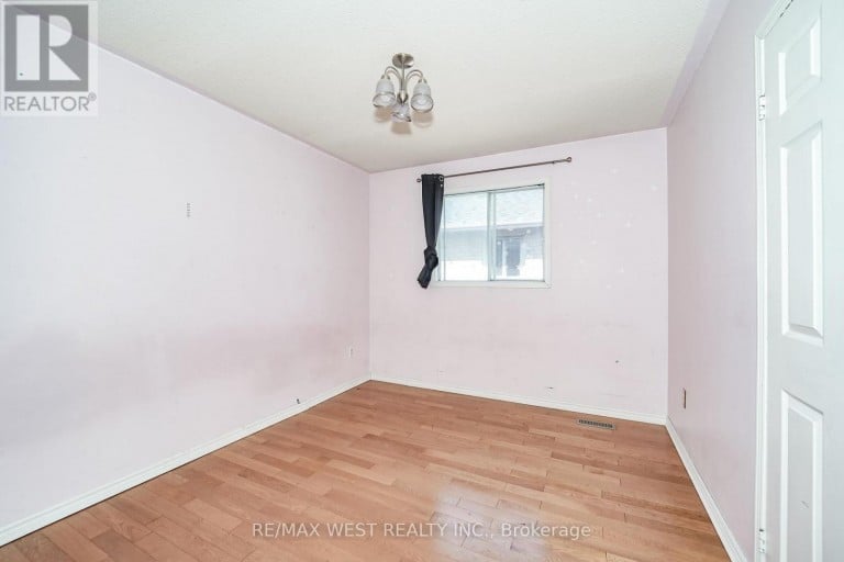 20 CRANBERRY CRESCENT, Brampton (Fletcher's Creek South), Ontario, L6Y4P7