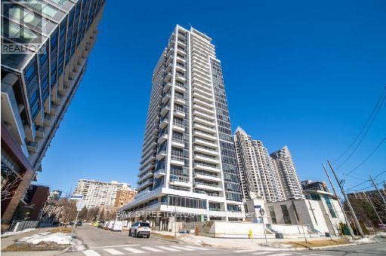 102 - 75 CANTERBURY PLACE, Toronto (Willowdale West), Ontario, M2N2N1