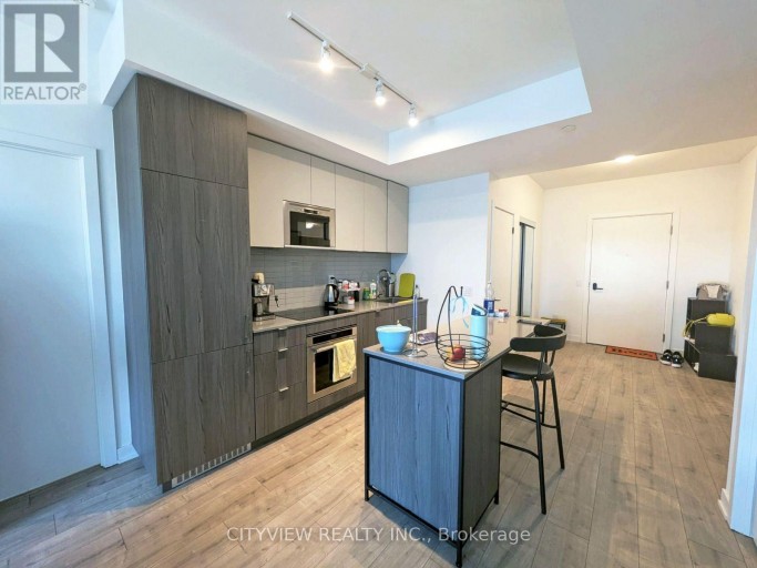 602 - 220 MISSINNIHE WAY, Mississauga (Port Credit), Ontario, L5H0A9
