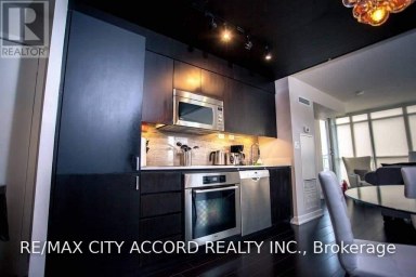 1109 - 10 CAPREOL COURT Toronto (Waterfront Communities) Ontario photo 1