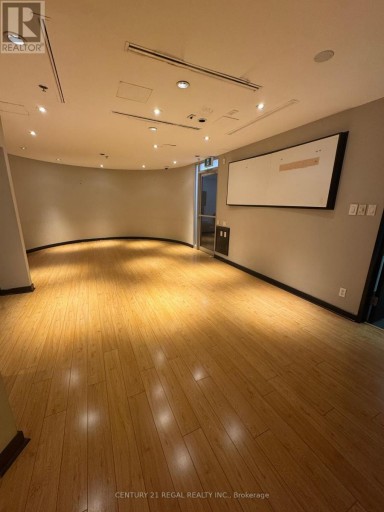 200 - 622 COLLEGE STREET, Toronto (Palmerston-Little Italy), Ontario, M6G1B4