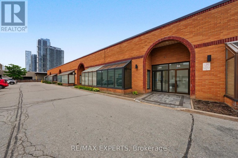 35 - 400 CREDITSTONE ROAD, Vaughan (Concord), Ontario, L4K3Z3