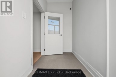 35 - 400 CREDITSTONE ROAD Vaughan (Concord) Ontario photo 3