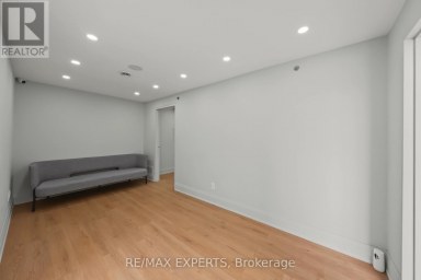 35 - 400 CREDITSTONE ROAD Vaughan (Concord) Ontario photo 6