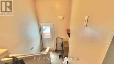 16 MARSHALL STREET Waterloo Ontario photo 10