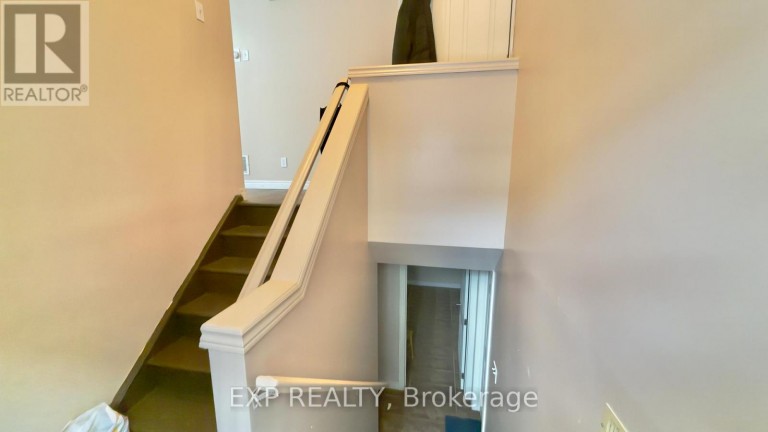 16 MARSHALL STREET, Waterloo, Ontario, N2J2T2