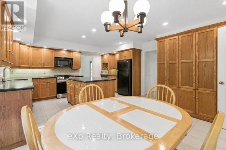 2039 BLACKLOCK STREET, Milton (Brookville/Haltonville), Ontario, L0P1B0