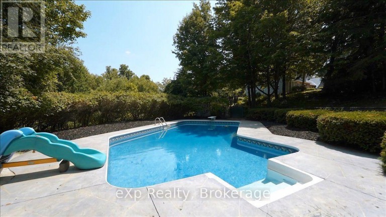 2039 BLACKLOCK STREET, Milton (Brookville/Haltonville), Ontario, L0P1B0