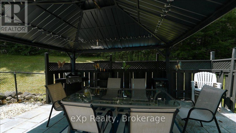 2039 BLACKLOCK STREET, Milton (Brookville/Haltonville), Ontario, L0P1B0