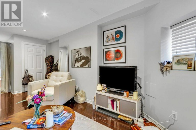 LOWER - 83 MADISON AVENUE, Toronto (Annex), Ontario, M5R2S3