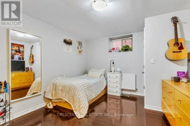 LOWER - 83 MADISON AVENUE Toronto (Annex) Ontario photo 21
