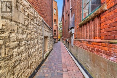 LOWER - 83 MADISON AVENUE Toronto (Annex) Ontario photo 27
