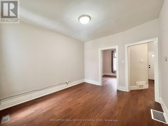 17 WINNIFRED AVENUE Toronto (South Riverdale) Ontario photo 11