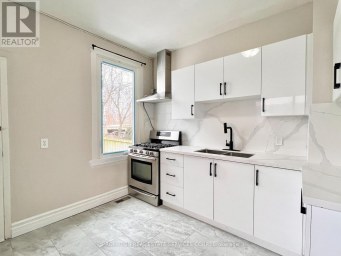 17 WINNIFRED AVENUE Toronto (South Riverdale) Ontario photo 16