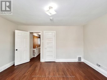 17 WINNIFRED AVENUE Toronto (South Riverdale) Ontario photo 29