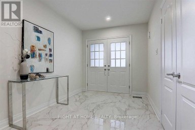 57 BAYSWATER AVENUE Richmond Hill (Oak Ridges Lake Wilcox) Ontario photo 2