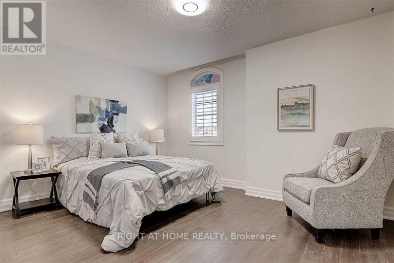 57 BAYSWATER AVENUE, Richmond Hill (Oak Ridges Lake Wilcox), Ontario, L4E4E6