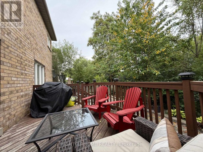 57 BAYSWATER AVENUE, Richmond Hill (Oak Ridges Lake Wilcox), Ontario, L4E4E6