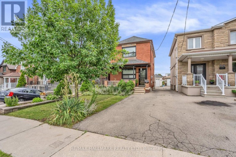 65 KIRKNEWTON ROAD, Toronto (Caledonia-Fairbank), Ontario, M6E3X9