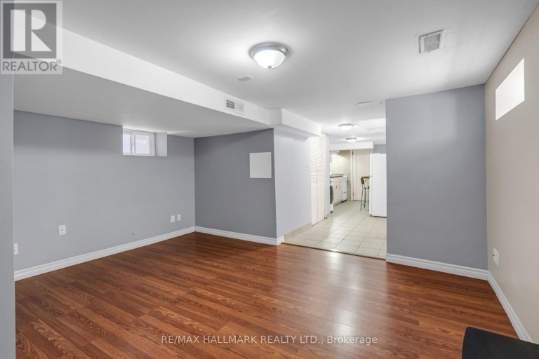 65 KIRKNEWTON ROAD, Toronto (Caledonia-Fairbank), Ontario, M6E3X9
