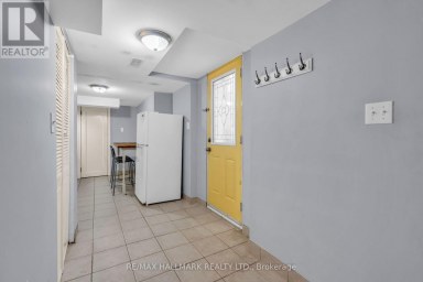 65 KIRKNEWTON ROAD Toronto (Caledonia-Fairbank) Ontario photo 4