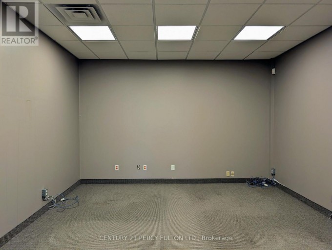 211 - 2913 KENNEDY ROAD, Toronto (Milliken), Ontario, M1V1S8