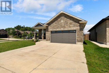 91 ORR STREET Stratford Ontario photo 4