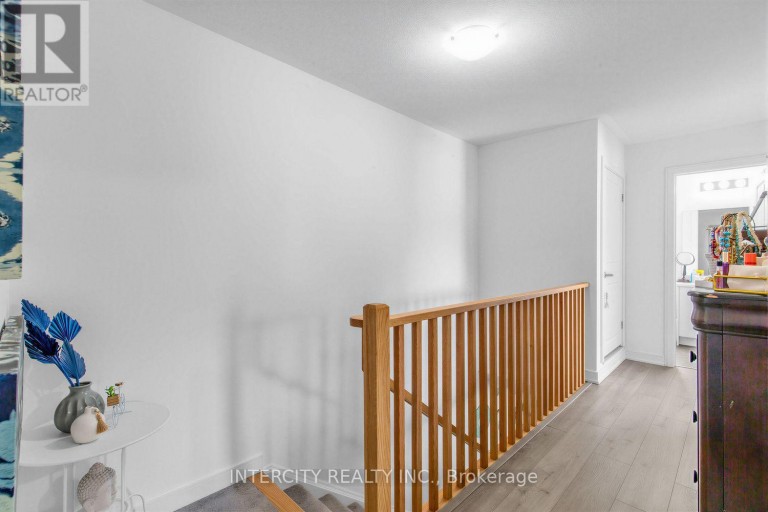 59 - 84 APPLETREE LANE, Barrie (Innis-Shore), Ontario, L9J0P1