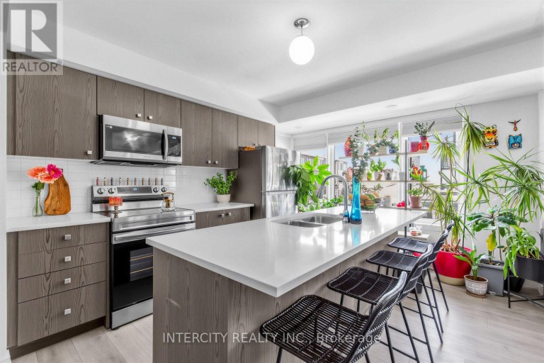 59 - 84 APPLETREE LANE, Barrie (Innis-Shore), Ontario, L9J0P1