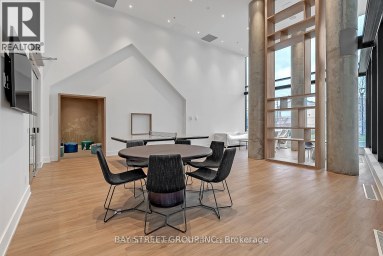 1123 - 3100 KEELE STREET Toronto (Downsview-Roding-CFB) Ontario photo 12