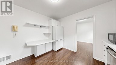 3 GREENGATE ROAD Toronto (Banbury-Don Mills) Ontario photo 17