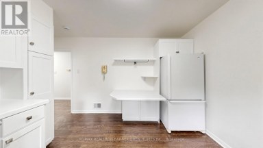 3 GREENGATE ROAD Toronto (Banbury-Don Mills) Ontario photo 18