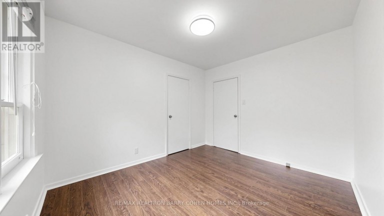 3 GREENGATE ROAD, Toronto (Banbury-Don Mills), Ontario, M3B1E7