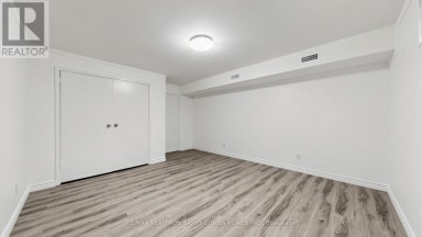 3 GREENGATE ROAD Toronto (Banbury-Don Mills) Ontario photo 39
