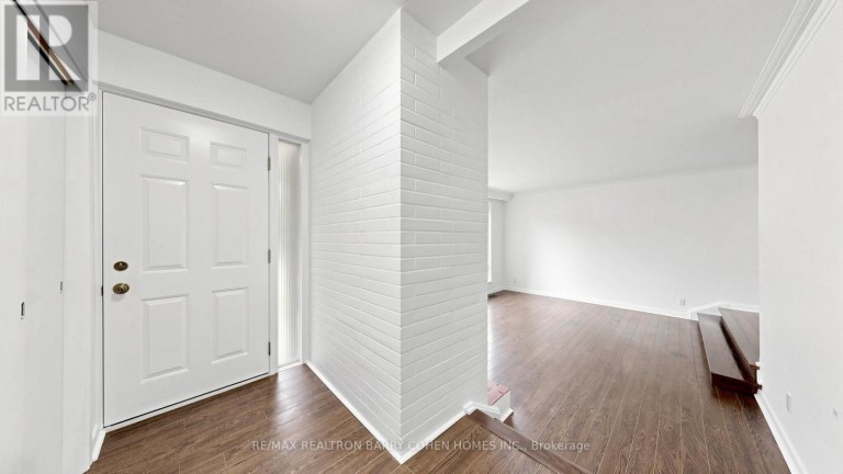 3 GREENGATE ROAD, Toronto (Banbury-Don Mills), Ontario, M3B1E7